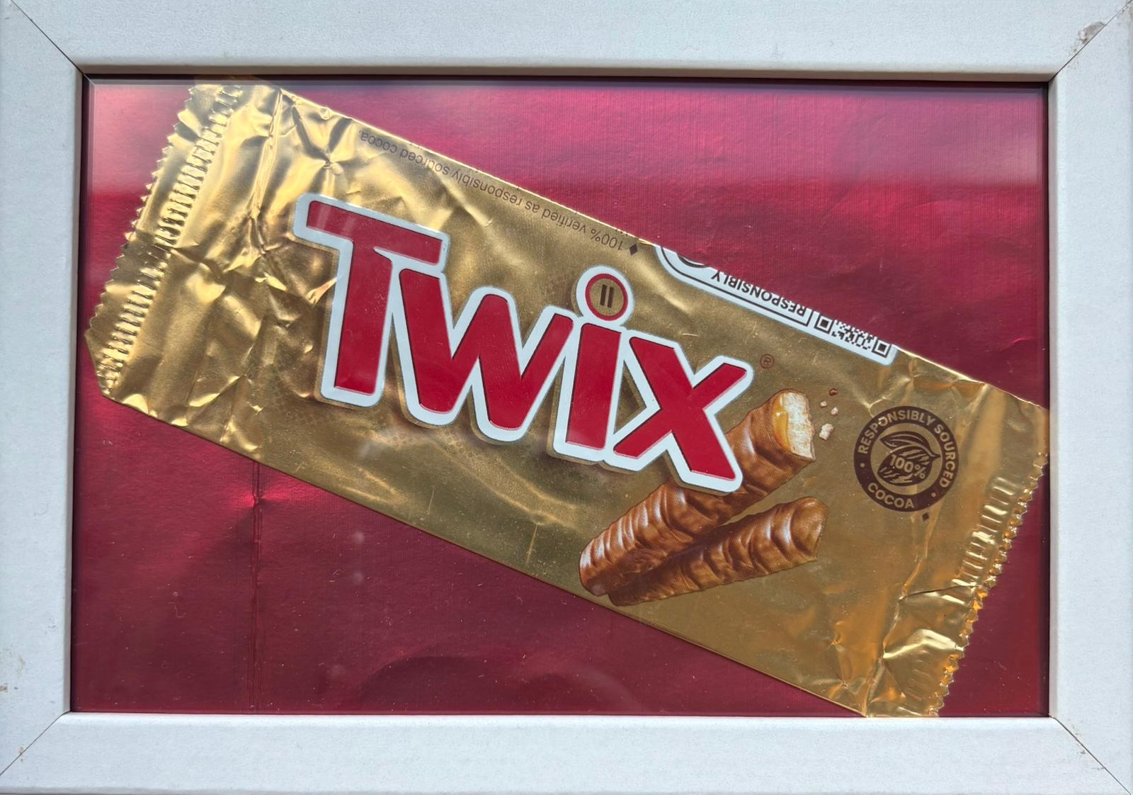 Het ingelijste Twix papiertje, bewijs van moed en de eerste stap richting herstel